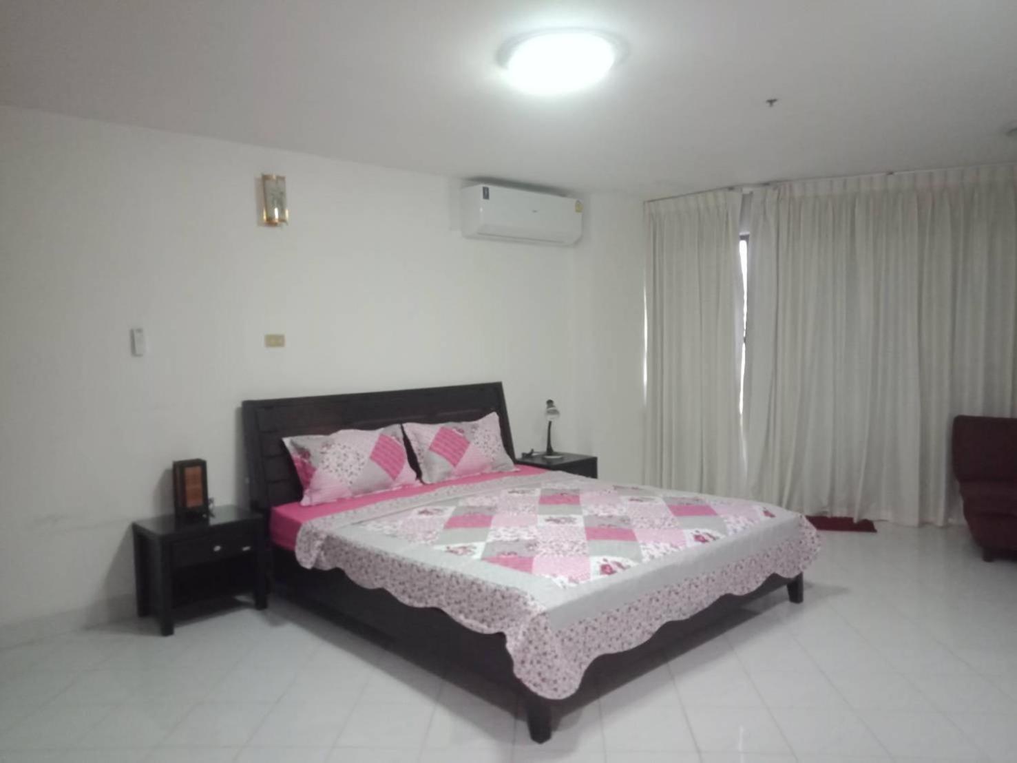 View Talay 2 Suite Apartments Jomtien Beach Exterior photo